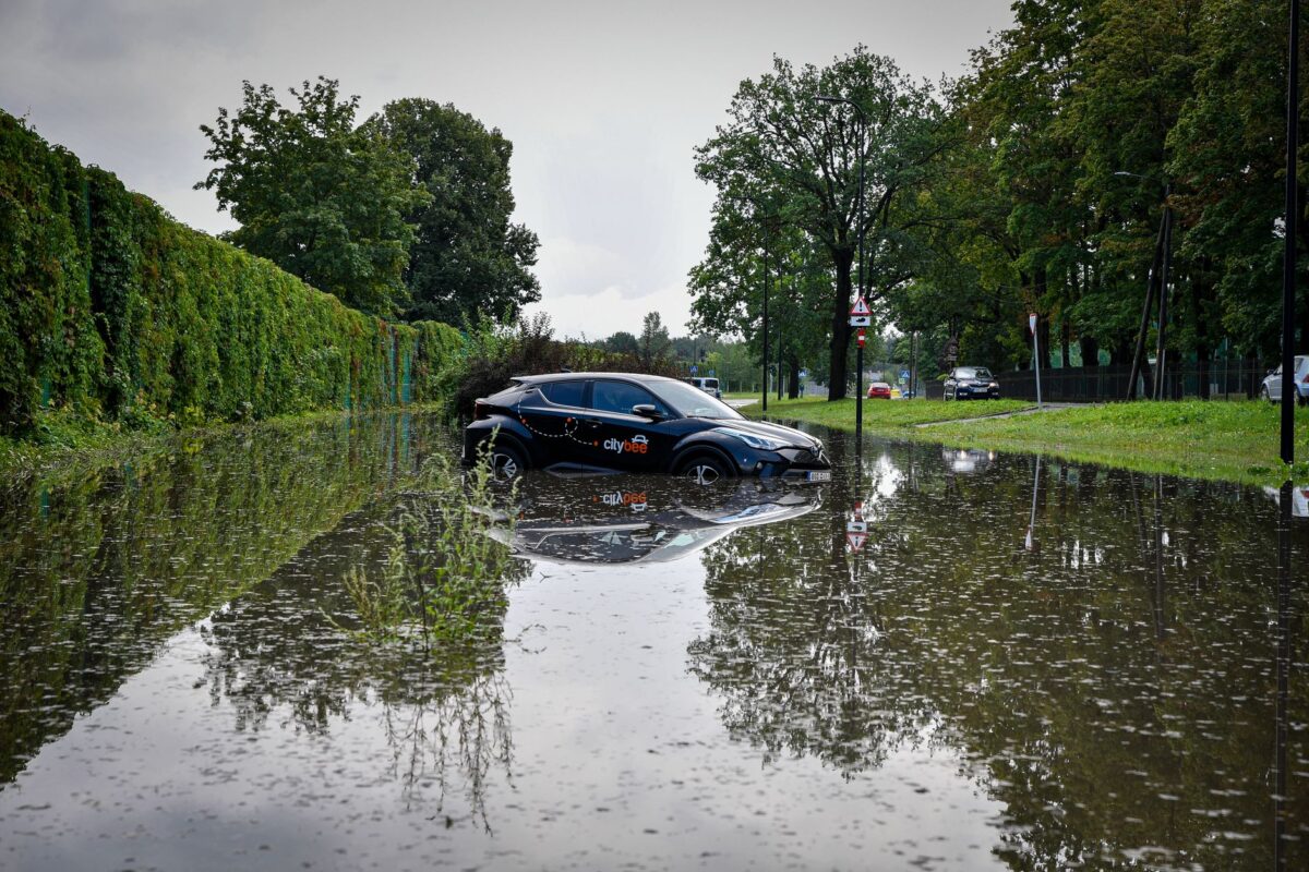 pothole damage claim